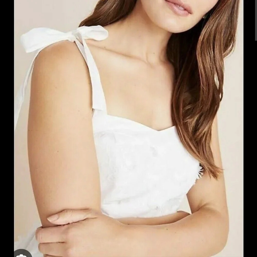 NWT Gal Meets Glam x Anthropologie Trudy White Floral Applique Dress Size 4 - Picture 3 of 8